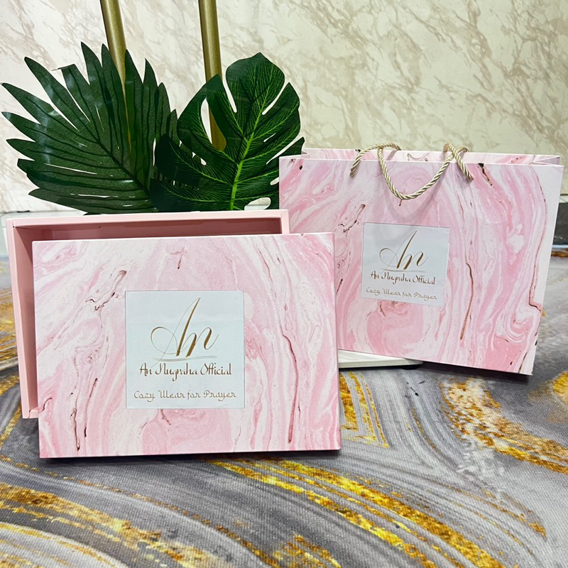 

Hampers Box dan Paperbag An Nugraha official pakai Bubblewrap