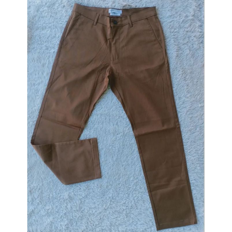 Celana Chino MOC&Manzone