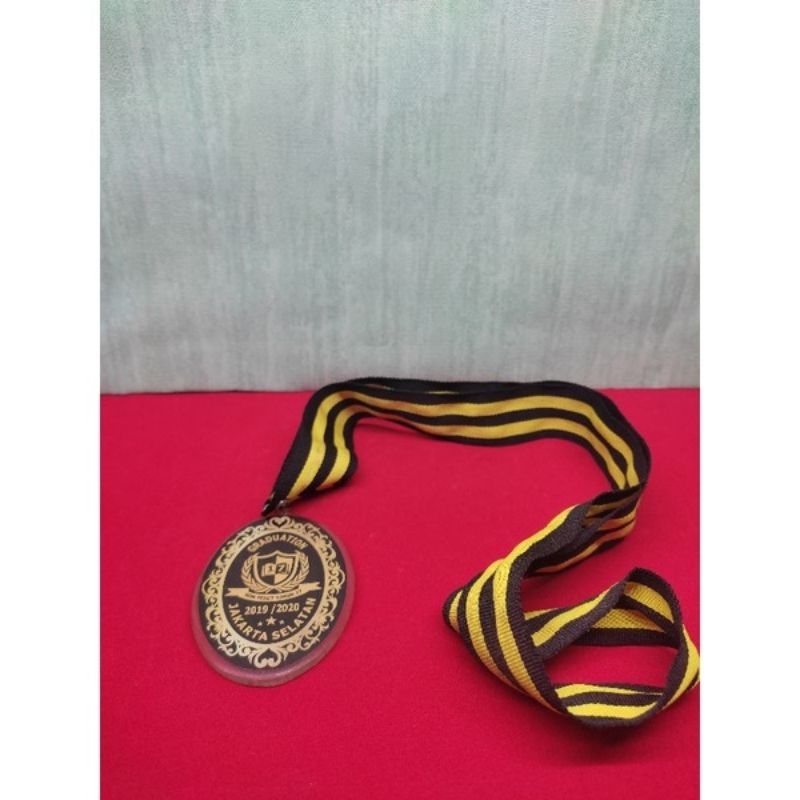 Medali | Medali Wisuda | Medali Akrilik | Medali Akrilik Custom | Medali Custom | Medali Akrilik Gra