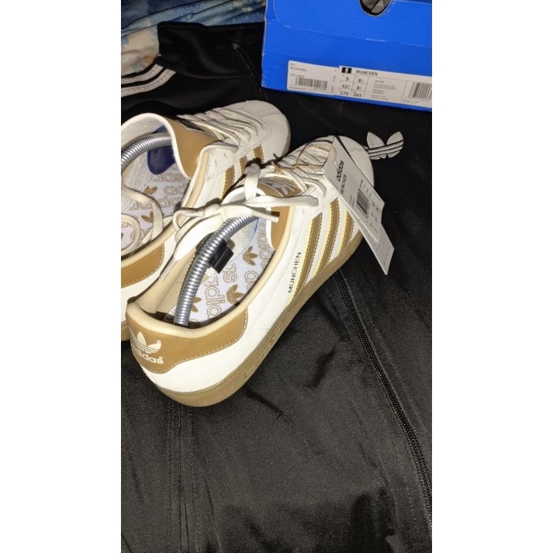 Adidas Munchen Cream