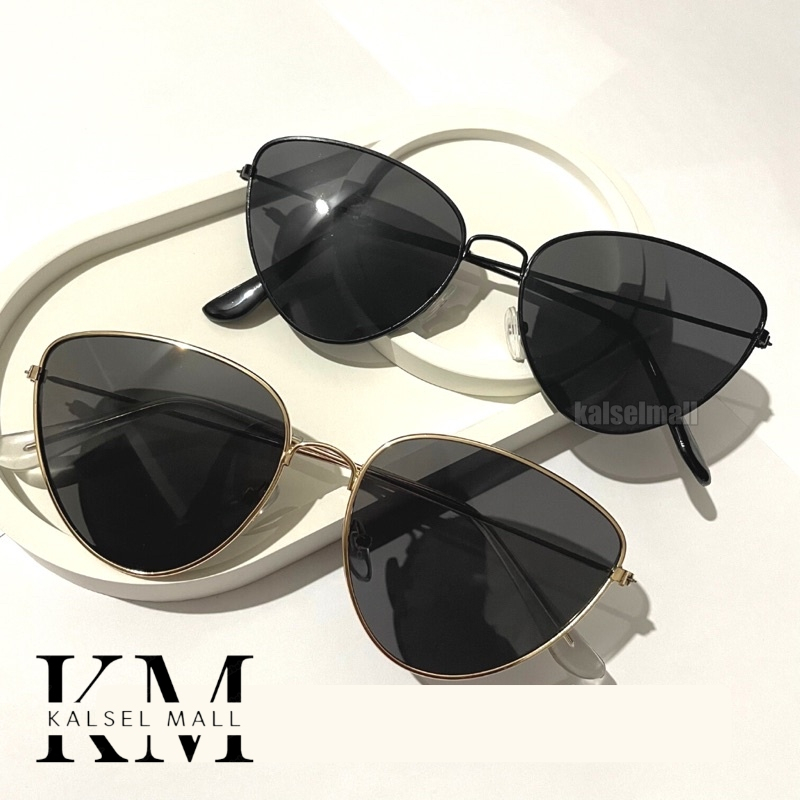 Frame Kacamata Hitam (UNISEX) WANITA PRIA Bentuk Cat Eye Horn Kucing Gaya Vintage Retro Bahan Metal Kcamata Item Korean Cat Eyes Anti UV Silau Sinar Matahari Sunglasses Eyewear Glasses Konser Pantai Jalan KCH41