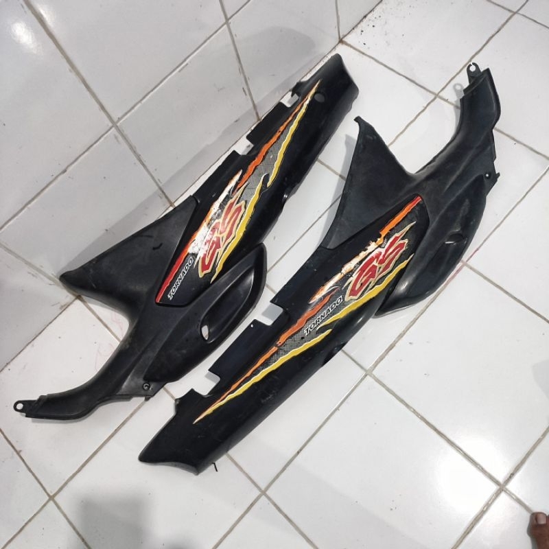 cover Body Belakang Suzuki Tornado GS 1996 1997 Bekas ORI Copotan