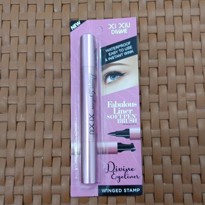 Xi xiu Eyeliner Stamp