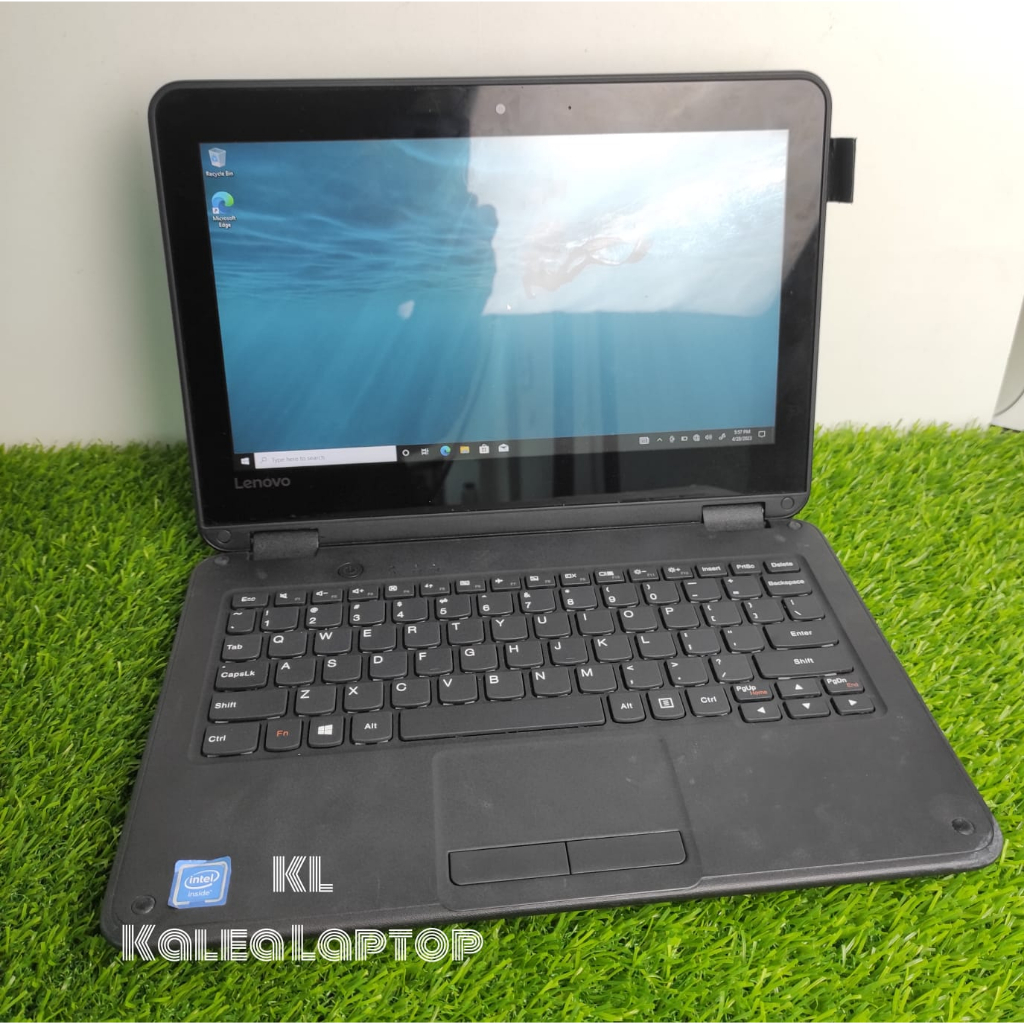 Laptop Lenovo ThinkPad YOGA 300e Intel Celeron 4100/ N3450 2in1 Layar 11"  MULUS