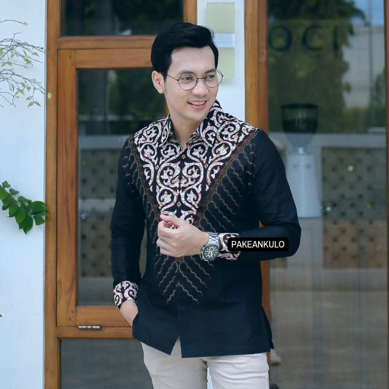 BATIK BOLO DEWO Motif Jubah Prabu Kemeja Baju Batik Pria Lengan Panjang Lapis Furing Hem Atasan