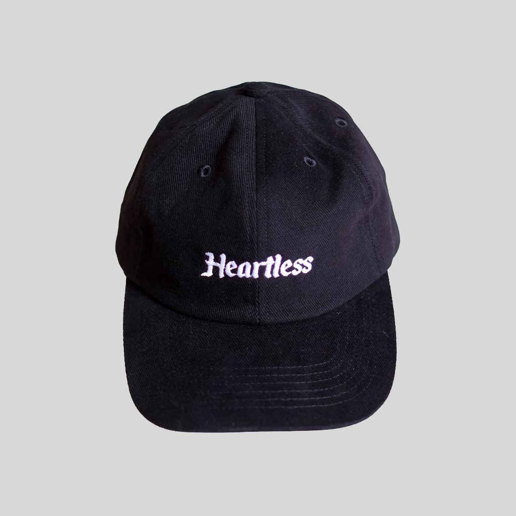HEARTLESS TOPI PL EYES BLACK