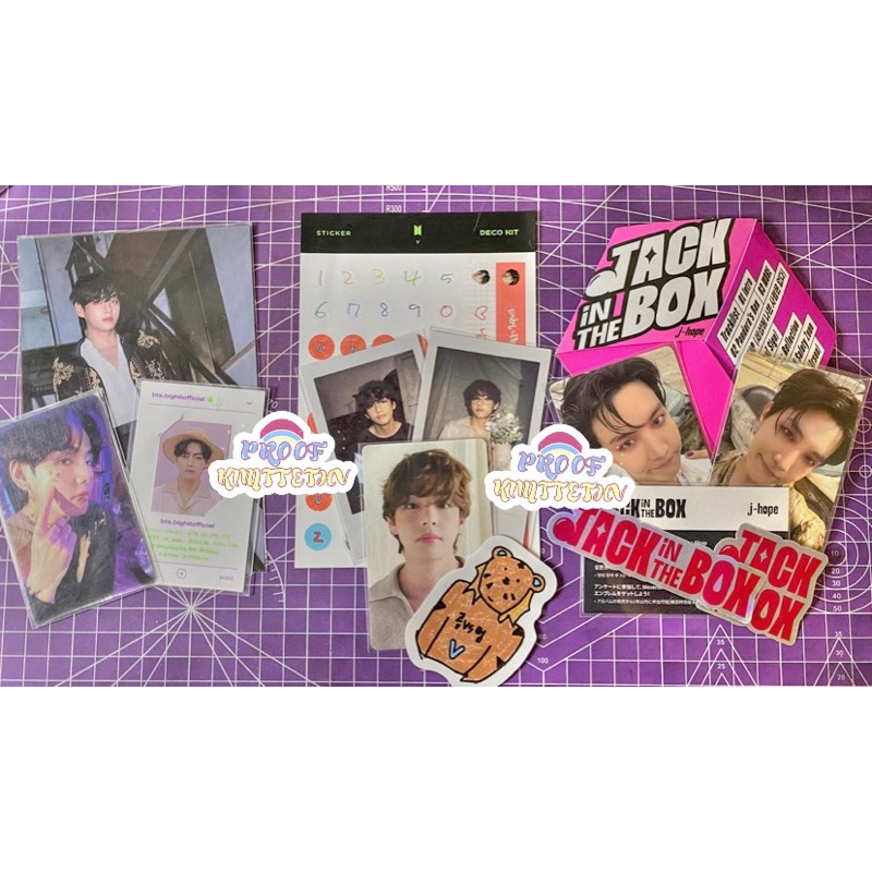 Photocard Bts Official : Album Jack In The Box set, Deko Kit Taehyung set, dan Sg Taehyung set