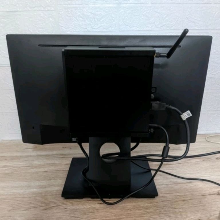 PAKET KOMPUTER DELL SIAP PAKAI PC MINI 3050 I3-7100T RAM 8GB HDD 500GB + MONITOR