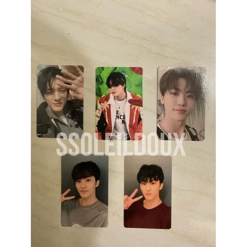 PC Jaemin Boring Jeno Hot Sauce AR selca Mark yizhiyu yzy 2 3