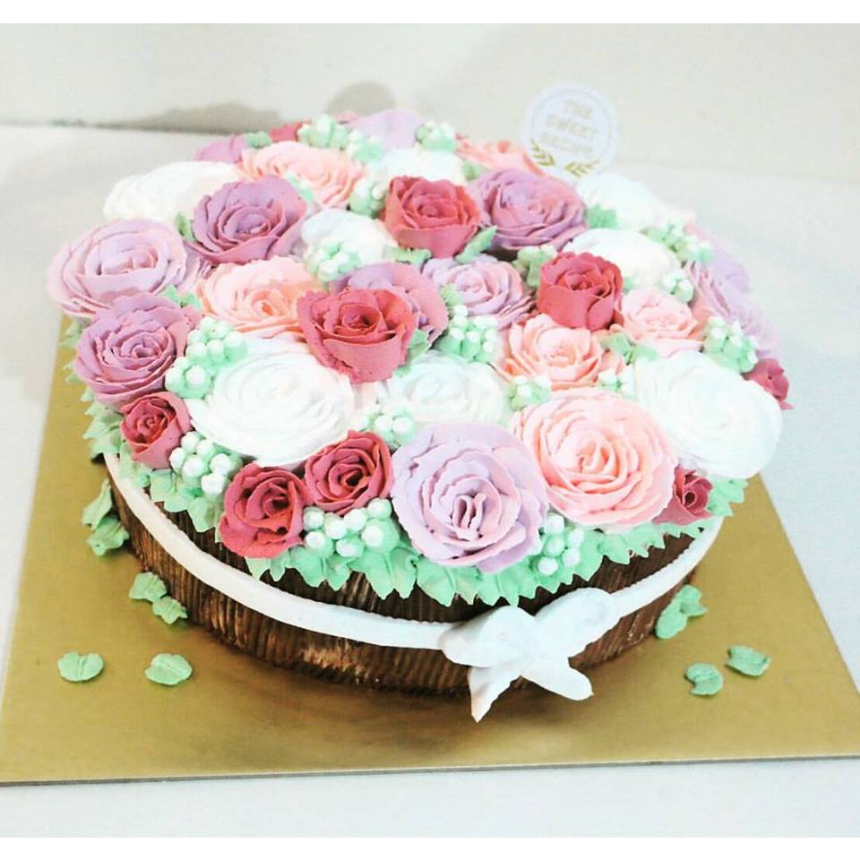 

Cake Bouquet Garden Rose Pastel