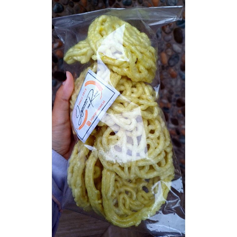 

Kerupuk Mie