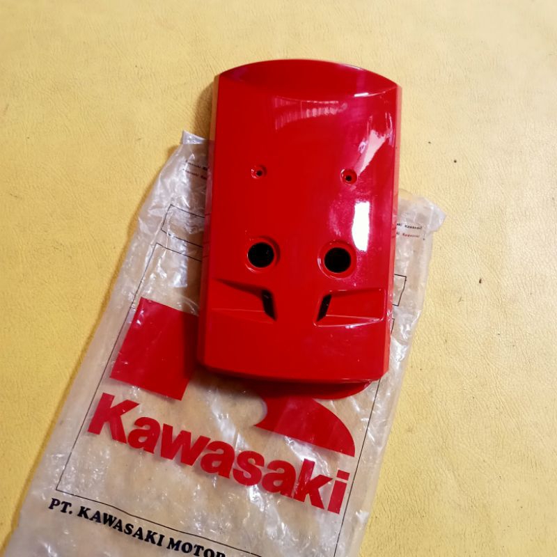 cover panel dada depan Kawasaki Kaze kaze-r original warna merah