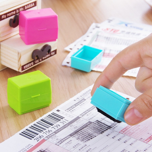 Stamp Roller Alat Menutup Menghapus Alamat dan Nama Resi (Warna Random)