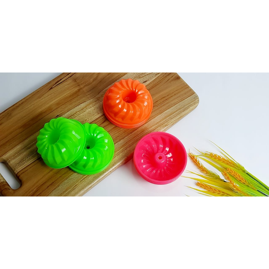 RML418A-1 BJ-Cetakan Putu Ayu Jumbo Bulat 10 cm Rainbow Plastic Set 4's