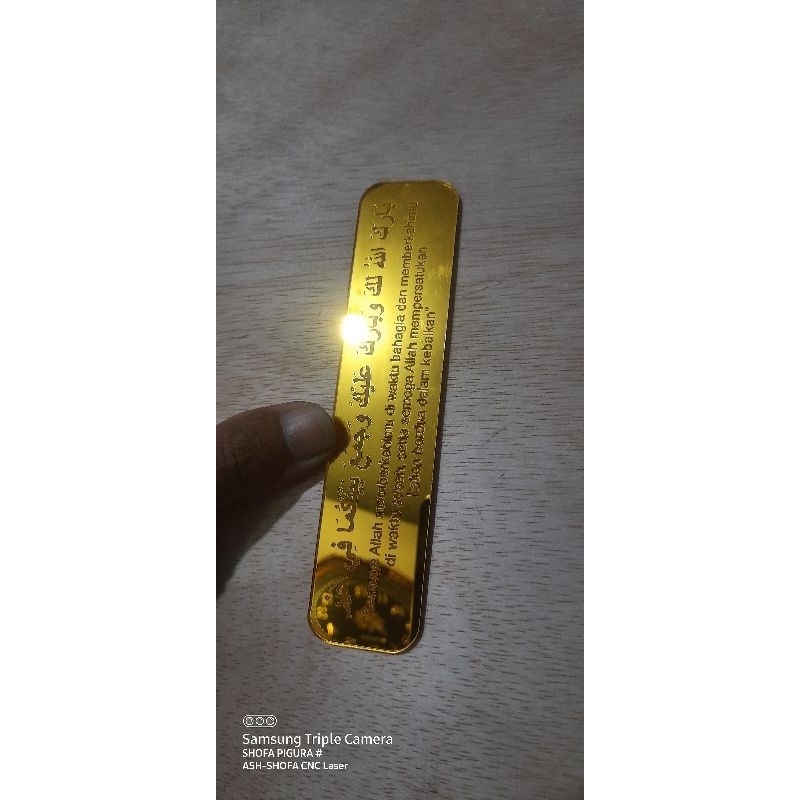 Aksesoris Mahar Akrilik mirror gold