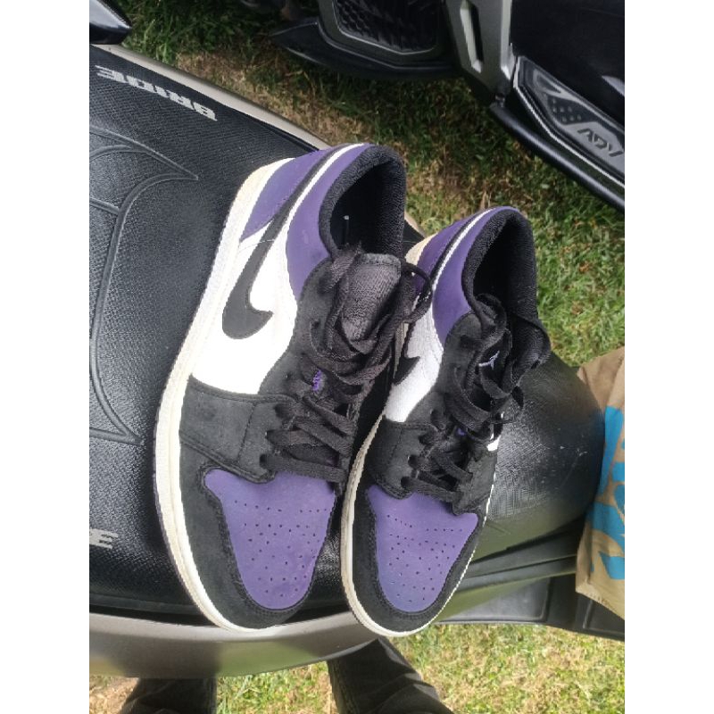 sepatu aj1 low court purple