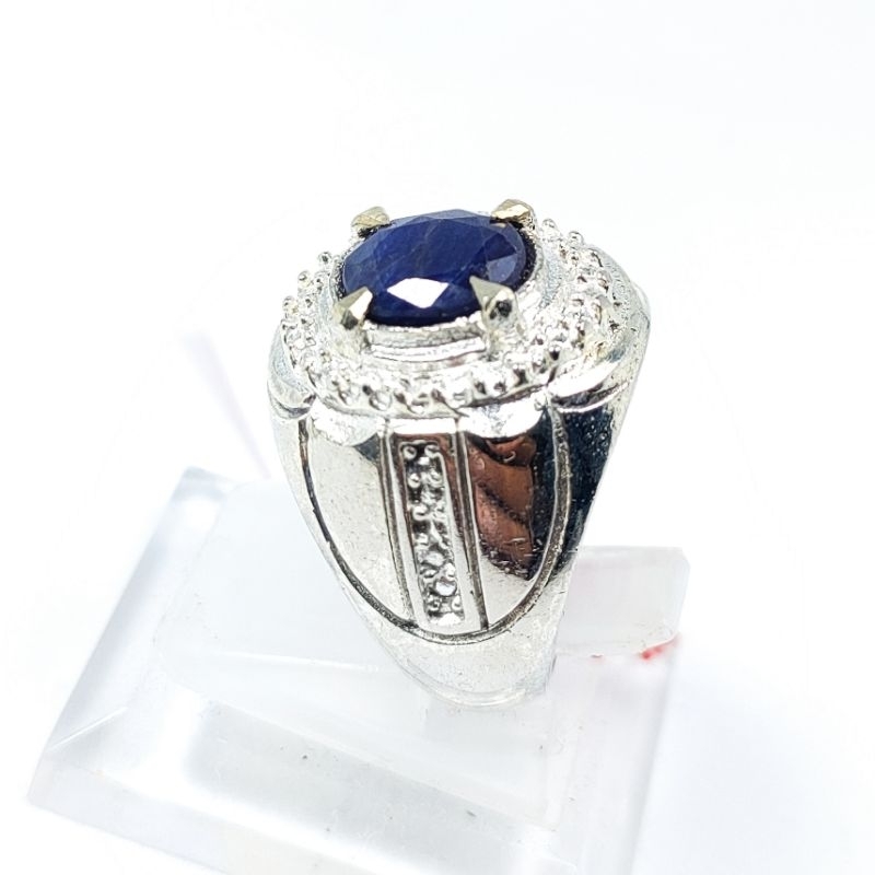 CINCIN BATU PERMATA BERSERTIFIKAT NATURAL BLUE SAPHIER MADAGASCAR KODE 02526