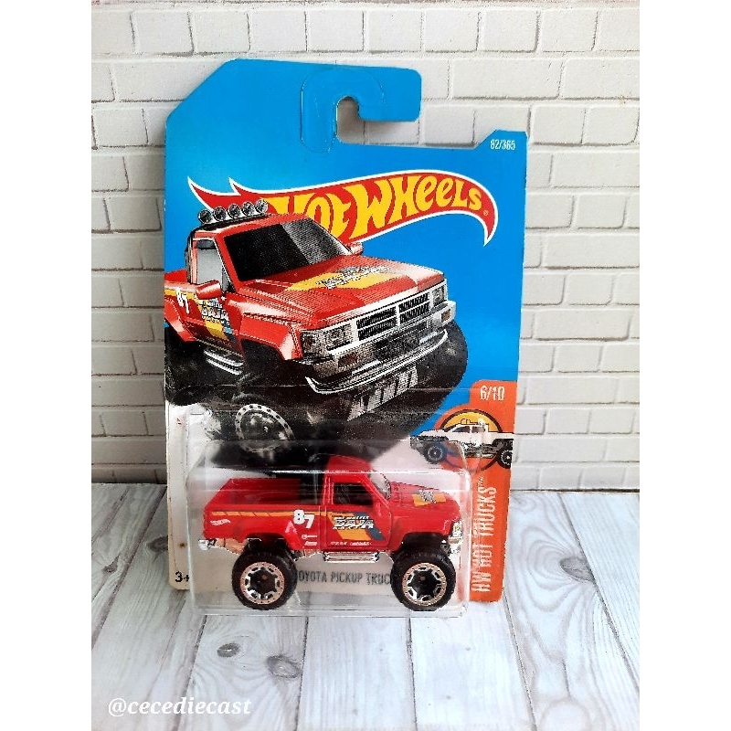 Hot Wheels Toyota Pickup Truck Merah