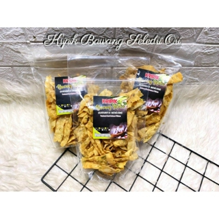 

TERLARIS KRIPIK BAWANG SELEDRI BY MAKE/ KRIPIK BAWANG SELEDRI MAK' E (1/2kg an)