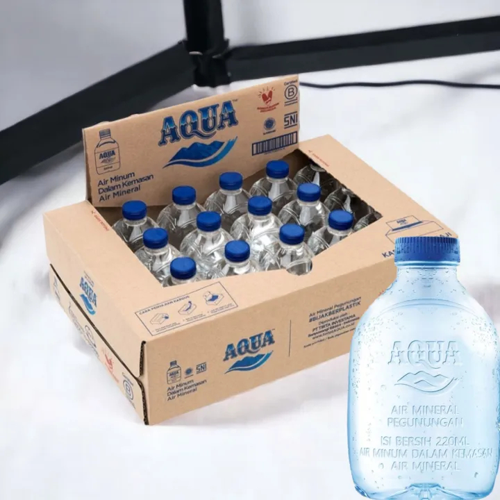 

Aqua Cube botol 220ml per dus isi 24 pcs