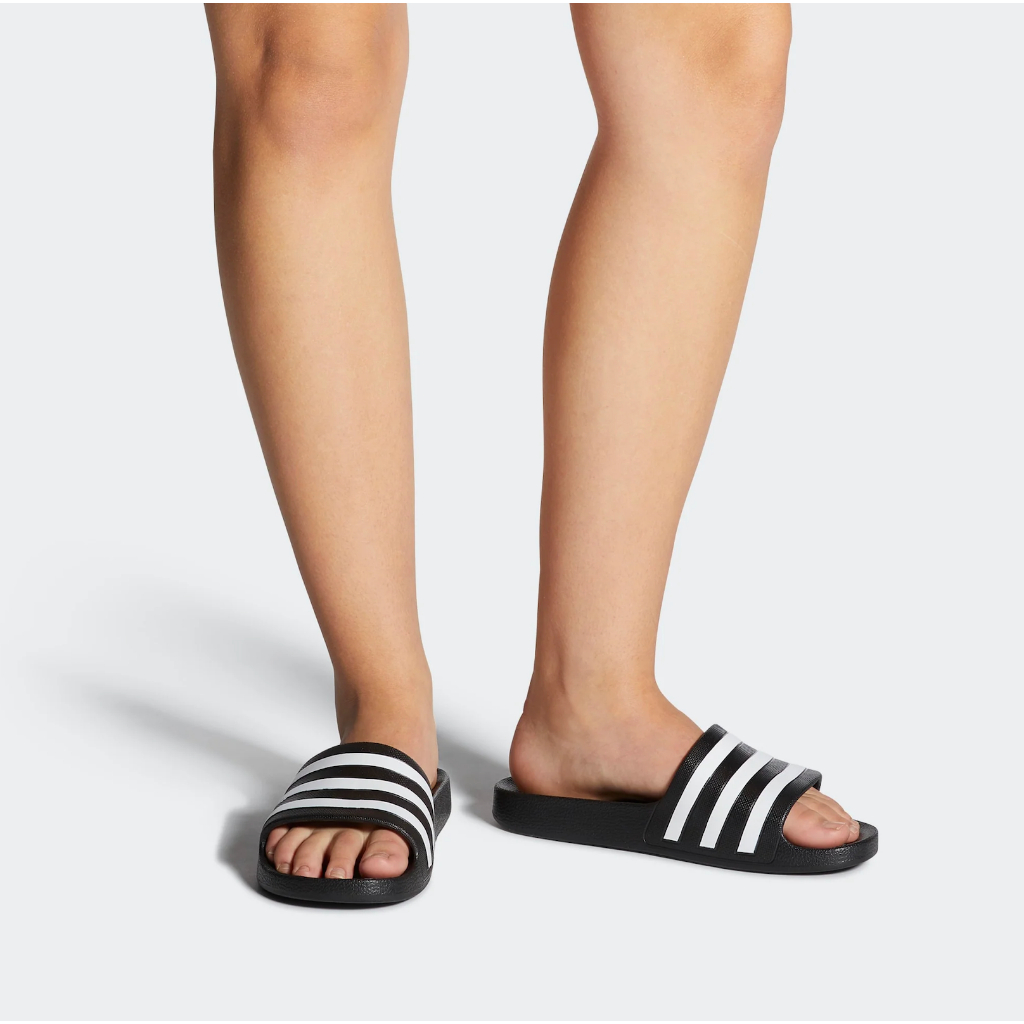 Adidas Adilette Aqua Slides Unisex Slip On Sandal - Black Terbaru!!!!!