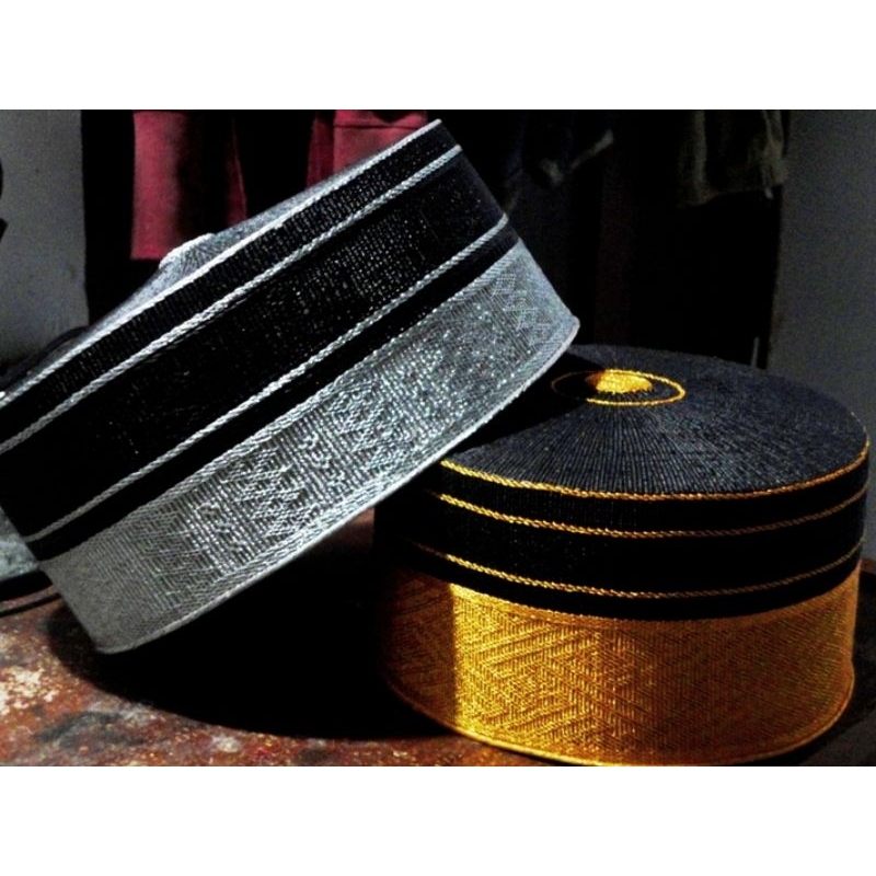 songkok bone ( recca)