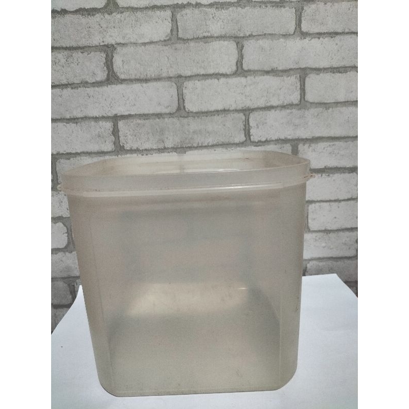Base Toples kotak Tupperware second MM Square 4lt
