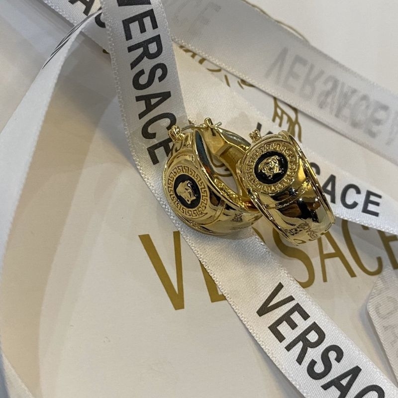 【新品未使用】VERSACE アンカー メデューサピアス ゴールドシルバー 新品未使用】VERSACE アンカー メデューサピアス ゴールド