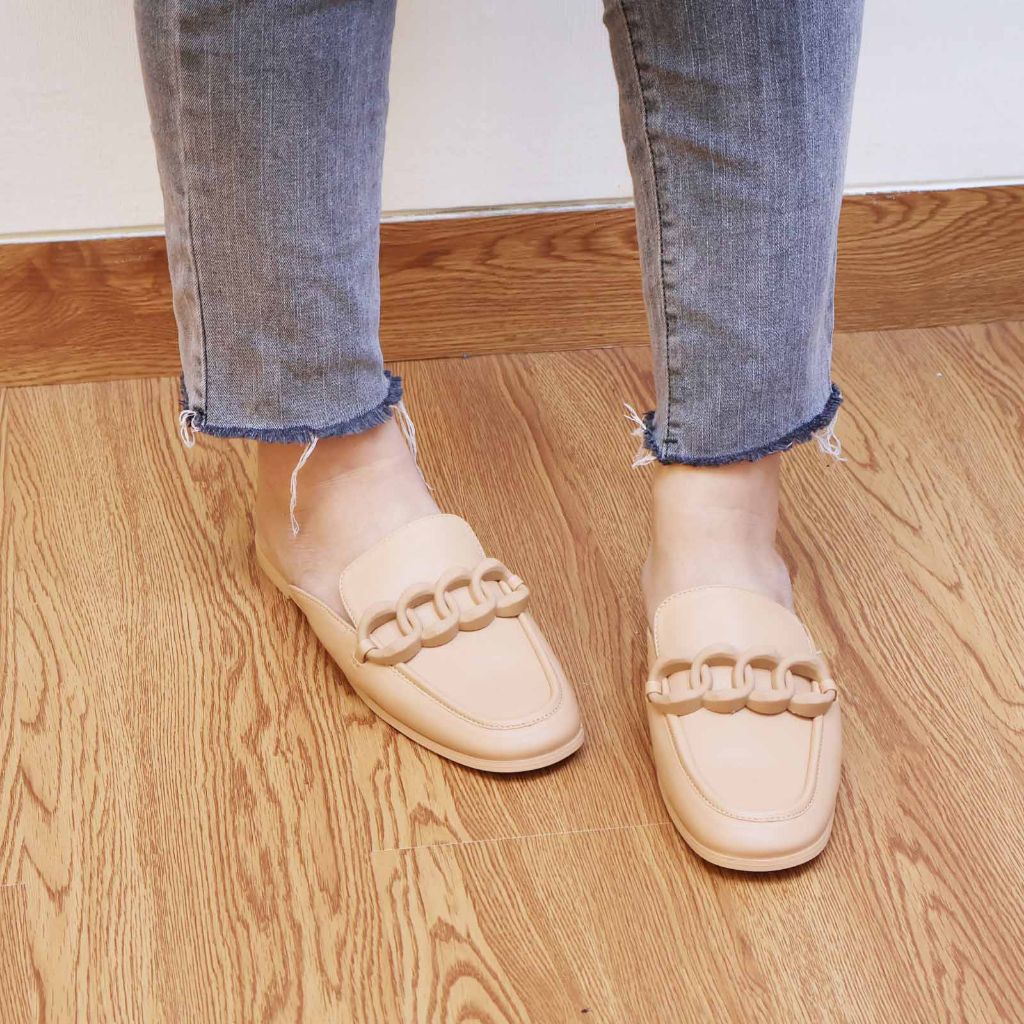 [ NEW ] Sepatu Mules Wanita C*K 488 - SNR Flat 1,5cm