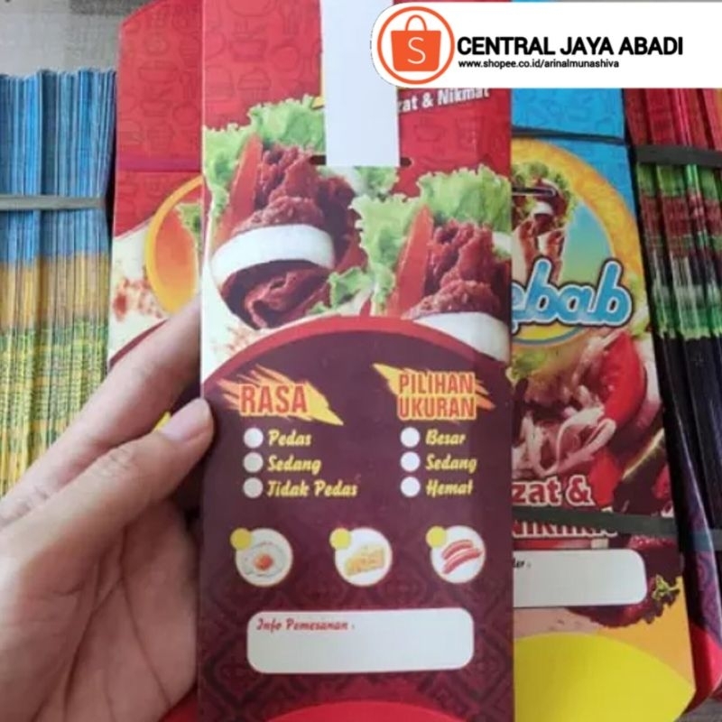 

100 LEMBAR KERTAS KEBAB TARIKAN UKURAN 25 × 9,5 CM HIGH QUALITY PAPER CRAFT TEBAL PRODUK TERBARU | KOTAK KEBAB KEKINIAN | DUS KEBAB VIRAL TIKTOK | KEMASAN KEBAB KEKINIAN | BOX KEBAB VIRAL | ARINA SHIVA GROUP 5879