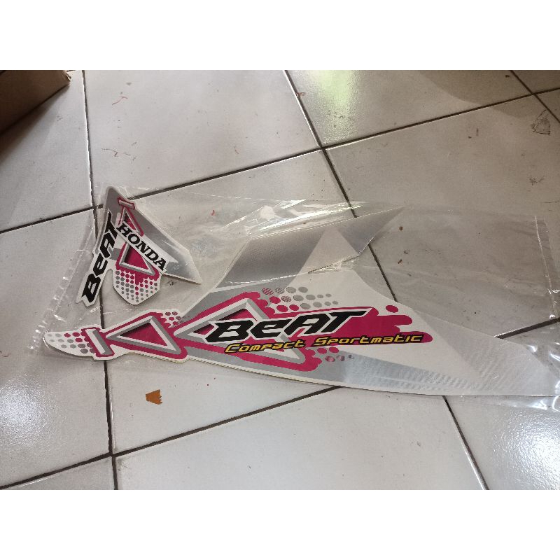 LIS STRIPING BEAT KARBU Putih Pink
