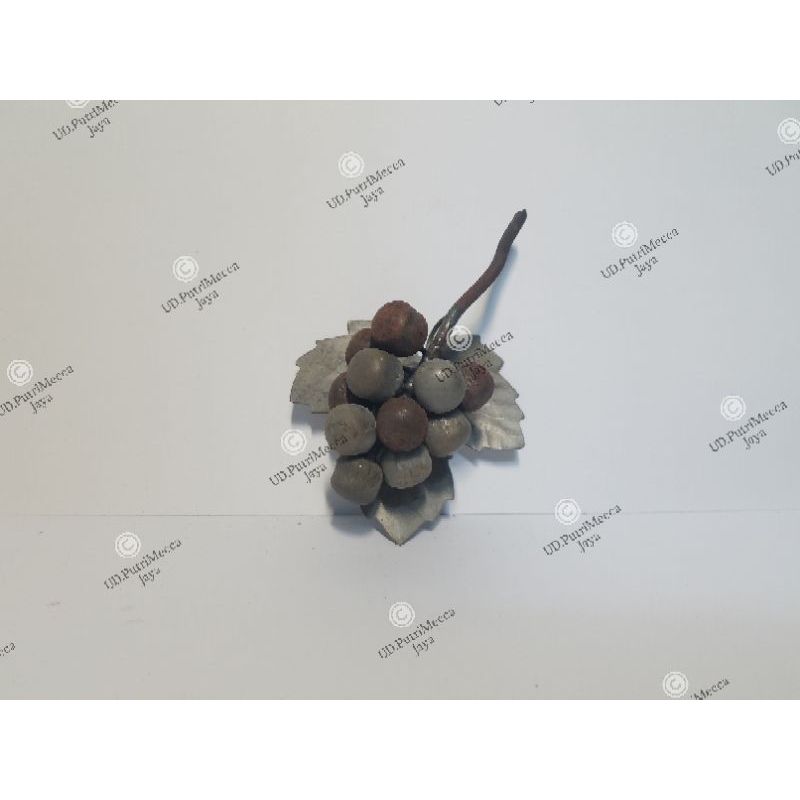 Ornamen Pagar/Tralis Anggur Tangkai