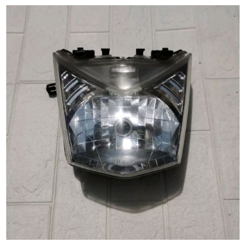 lampu depan Honda beat fi tahun 2014-2015