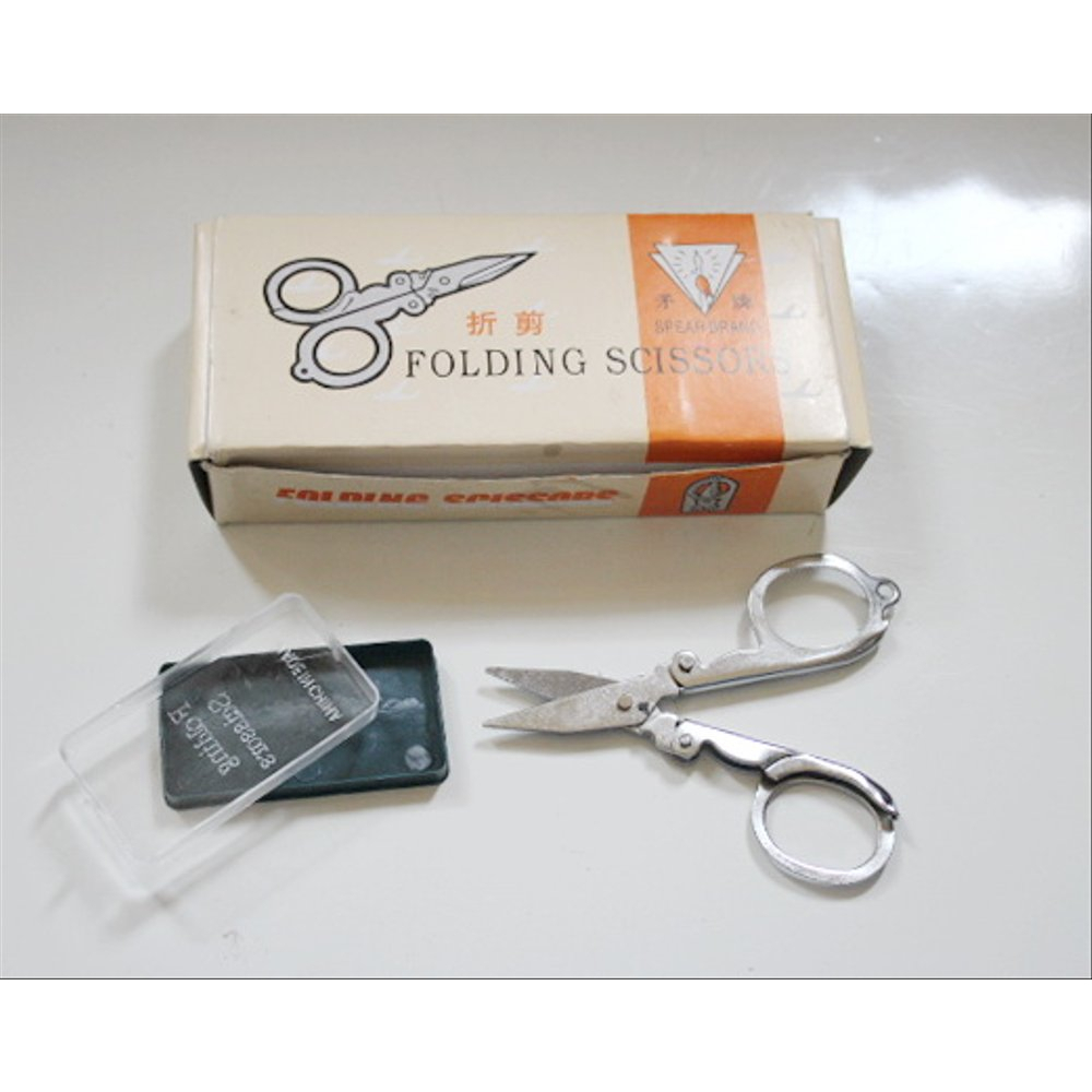 

Gunting lipat / folding scissors 1 pack