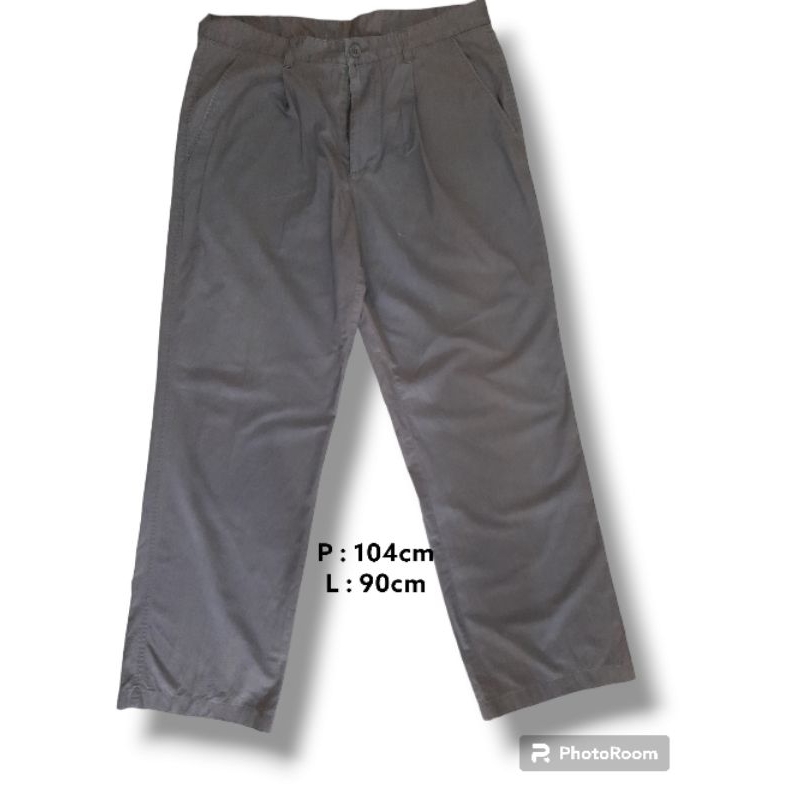 Preloved celana chino