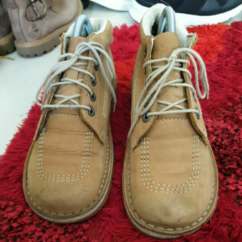 sepatu boots KICKERS  size 39 ORIGINAL
