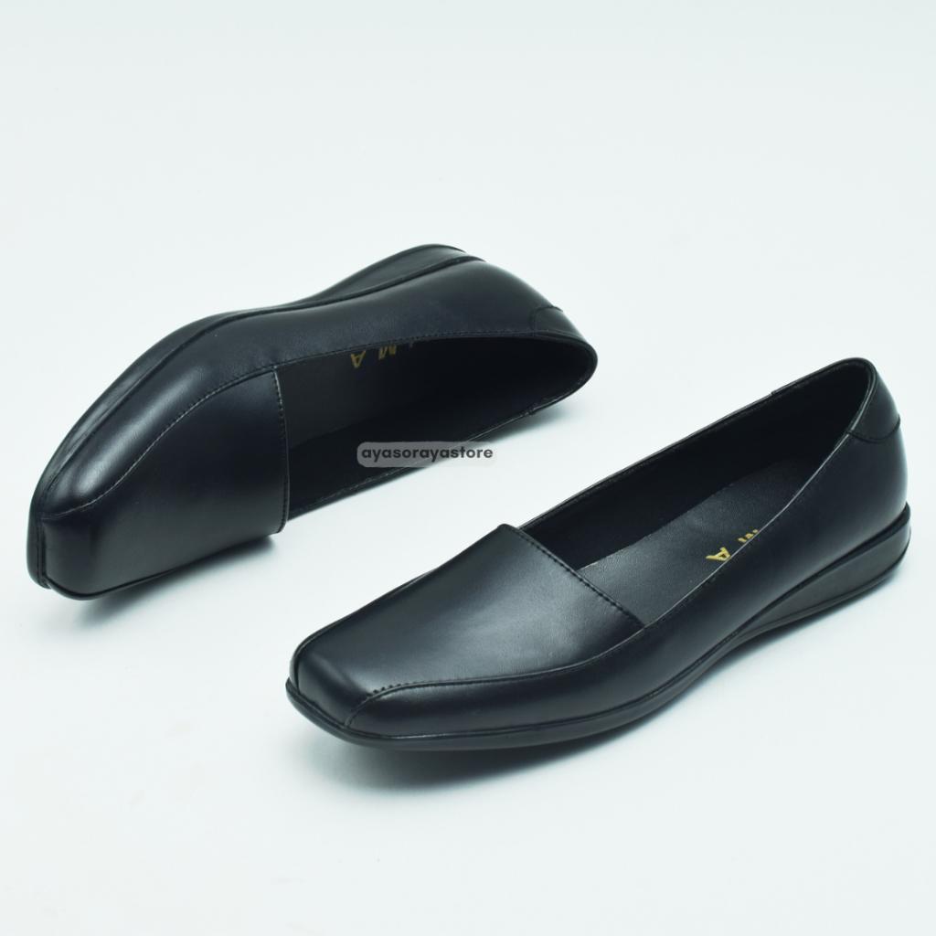 Sepatu Pantofel Formal Kerja Wanita Hitam Slip On Bahan Kulit Sapi Asli Dengan Ukuran Jumbo Big Size - XIMA MARISSA