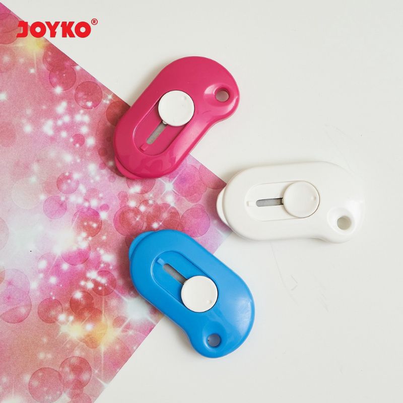 

Mini Cutter Pemotong Joyko CU-505 Untuk Anak Sekolah