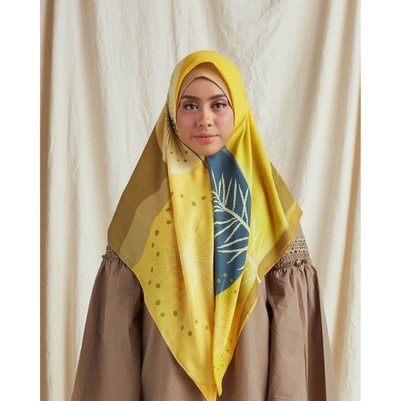Trinycta Scarf by Nycta Gina #5 (Trang) PL