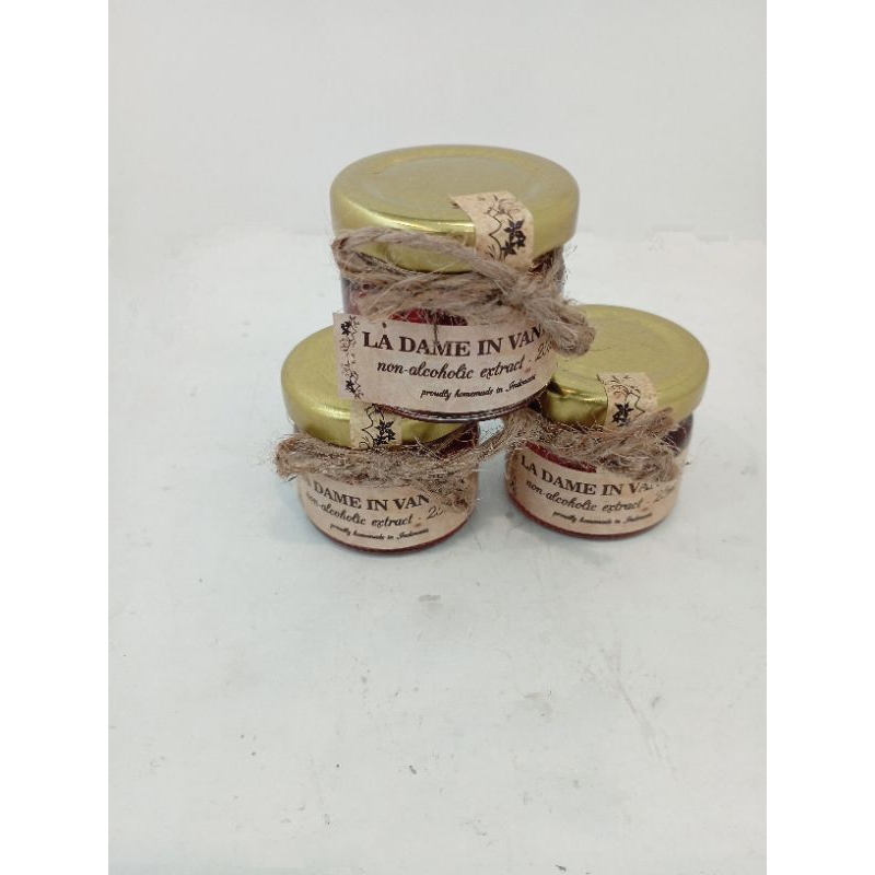 

La Dame in Vanilla Extract 25ml