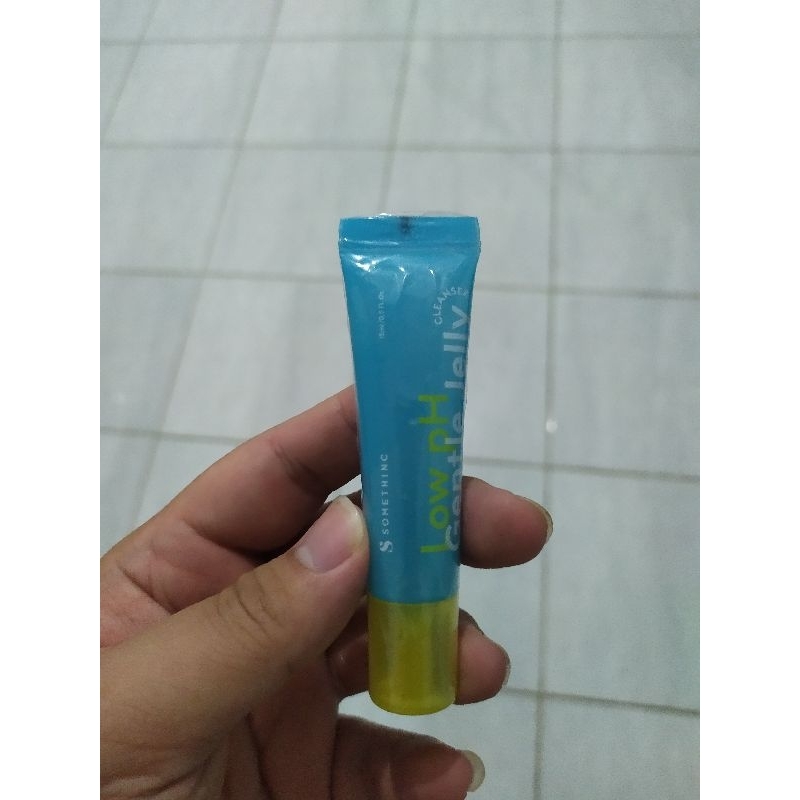 Somethinc Low PH Gentle Jelly Cleanser 15 ml