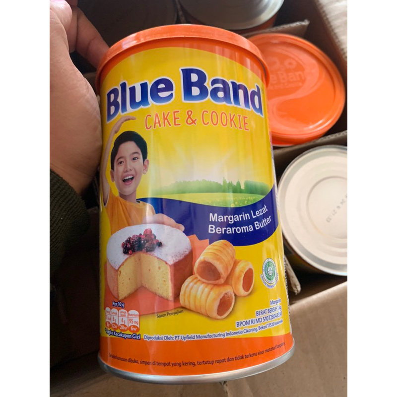BLUE BAND CAKE AND COOKIES 1 kg kaleng