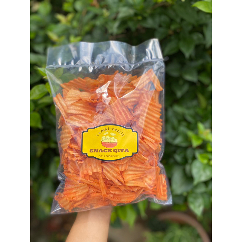 

250gr/keripik singkong pedas/ cemilan enak/ makanan ringan/ jajanan kiloan/ termurah