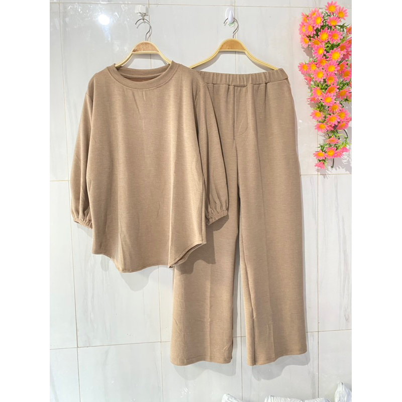 setcel kaos knit aster oversize setcel wanita setelan celana wanita kaos knit