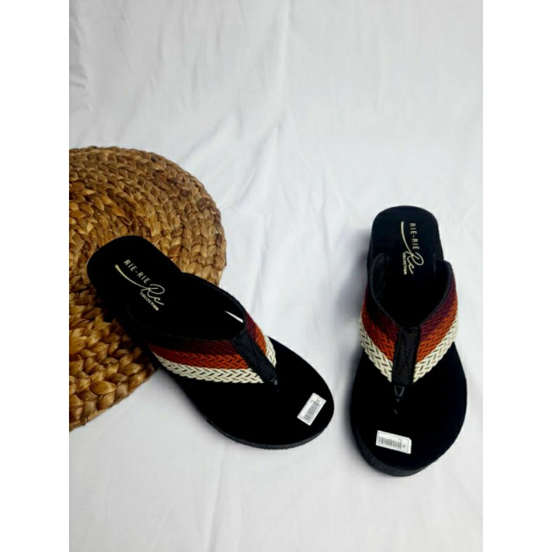 Arkn Sandal Jepit Wedges Perempuan 2023