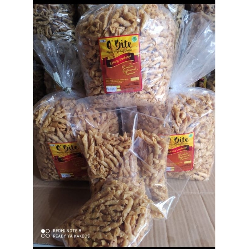 

Camilan Kacang Sembunyi