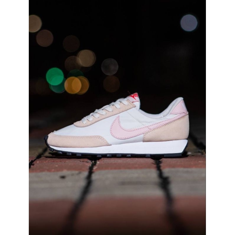 Nike Daybreak &quot;Cream Peach&quot;