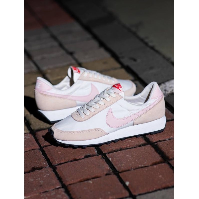 Nike Daybreak &quot;Cream Peach&quot;