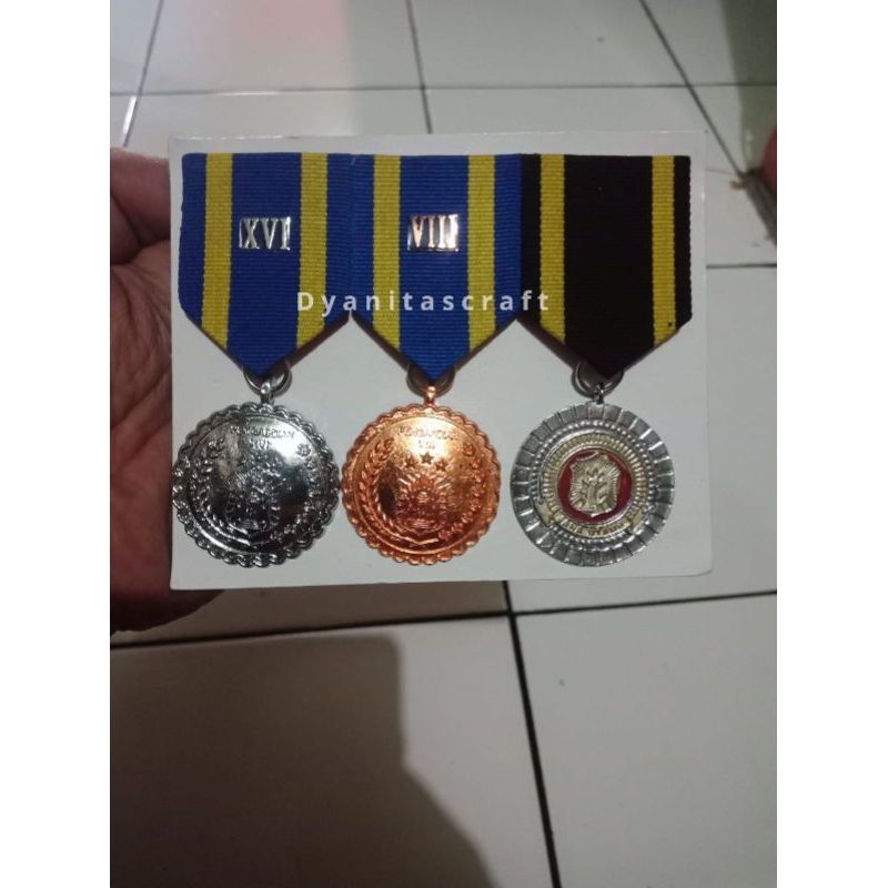 Custom Satya Lencana Pdu Polri Medali 8 tahun + 16 tahun + satya lencana jana utama