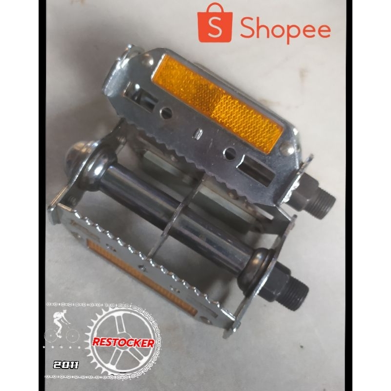 Pedal Roadbike Balap Besi Vintage